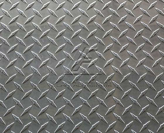 Aluminum diamond tread plate