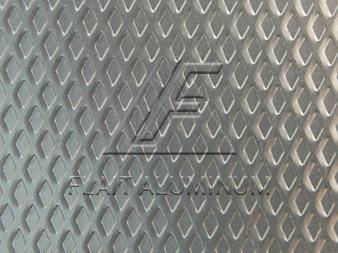 Diamond-shaped aluminum tread checkered plate